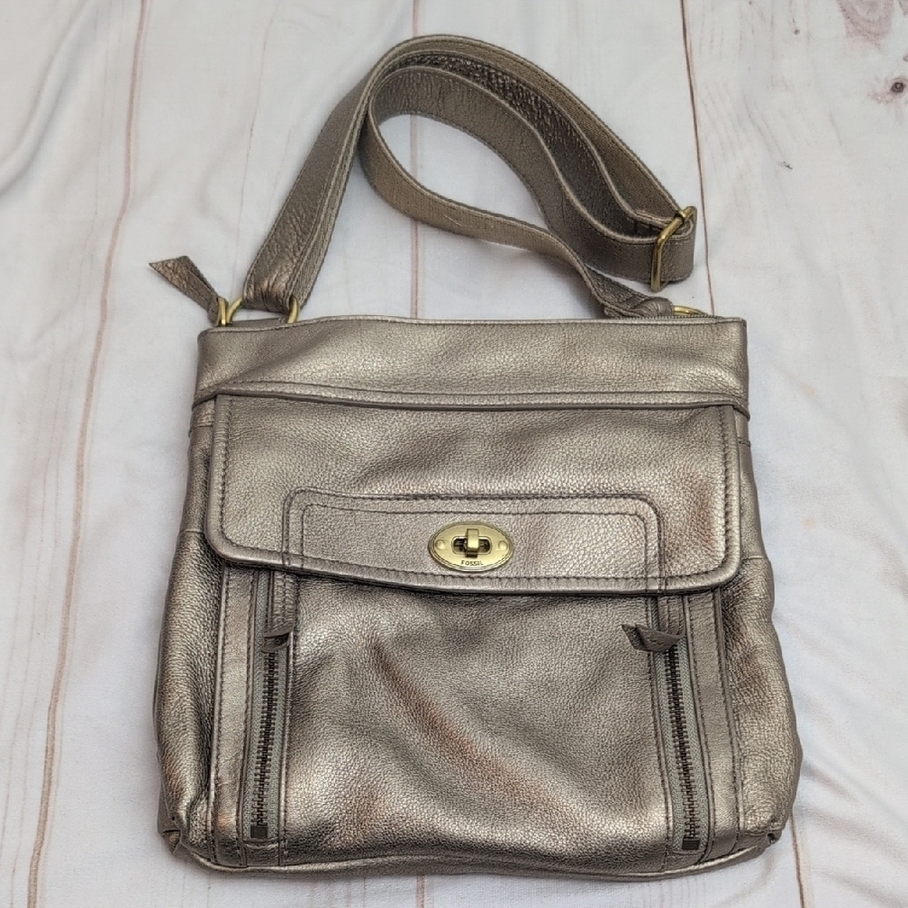 Vintage Authentic Fossil Metallic Gold Pebbled Leather Crossbody Shoulder Bag